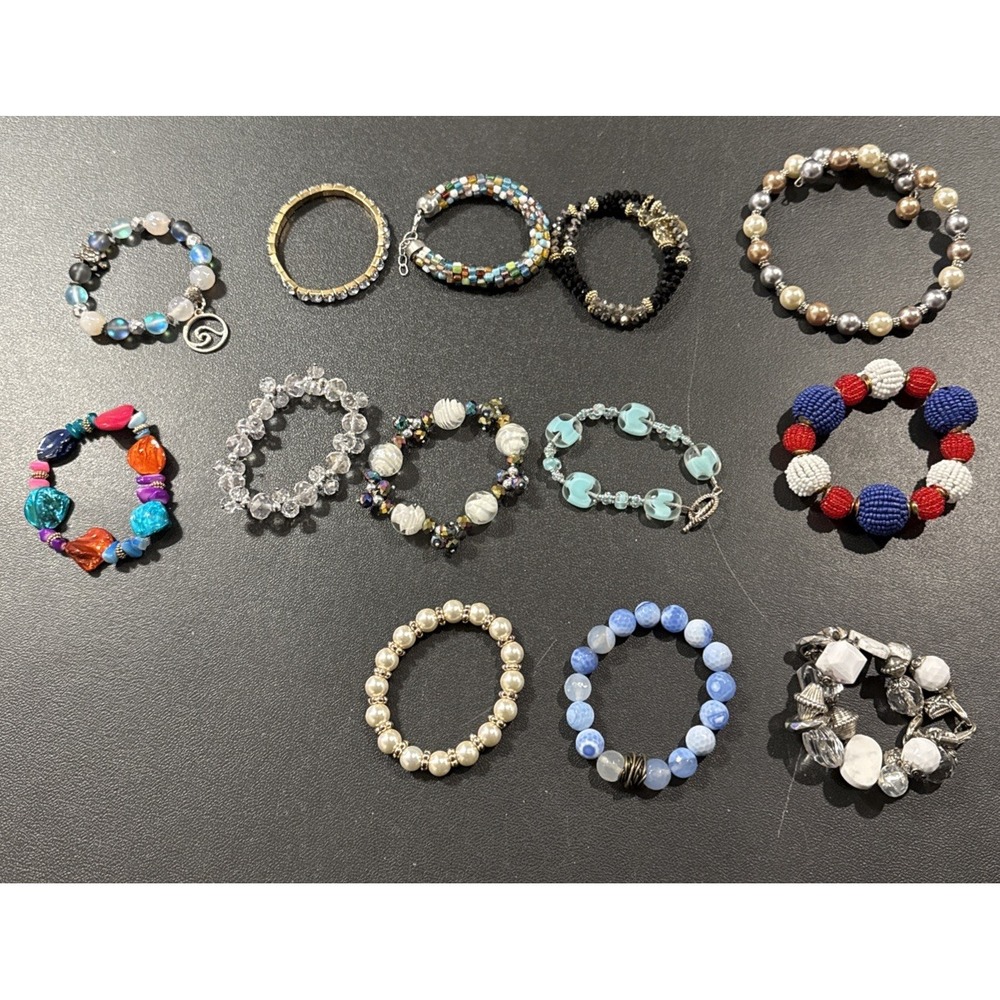 Lot Of 13 Glass Rhinestone Beaded Bracelets Bracelet Artsy Going Out Career Boho